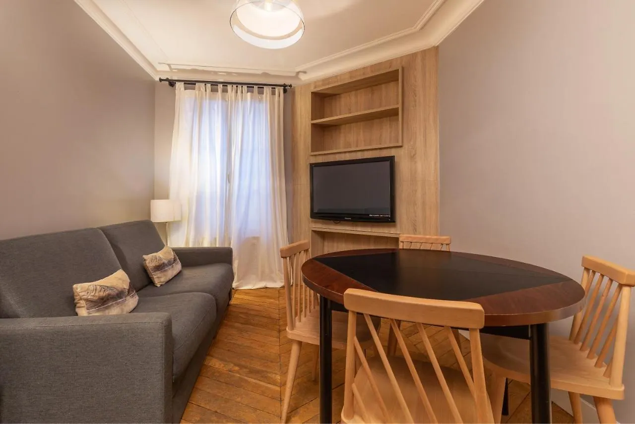 Apartman Avenue Montaigne 2 Champs Elysees