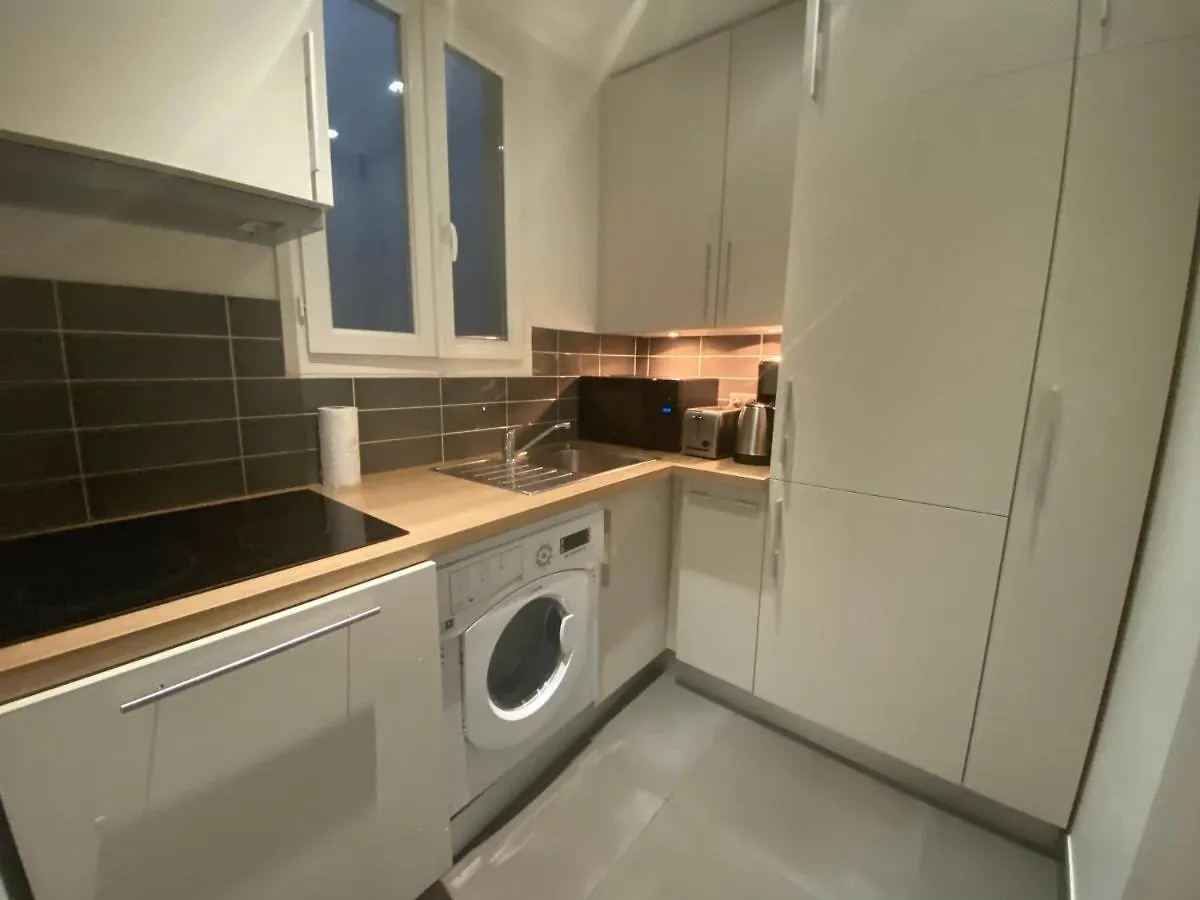 Apartman Avenue Montaigne 2 Champs Elysees Párizs