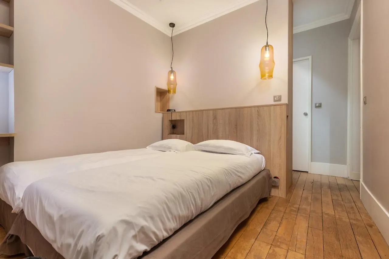 Apartman Avenue Montaigne 2 Champs Elysees
